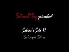 MILF Satine en solo avec huile et toyS - French dirty talk - SatineEtBig Thumb