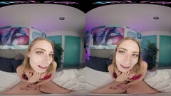 Cute blonde plays with her ass in virtual reality Thumb