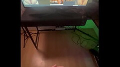 heisse sahne f&uuml_r ihre geilen titen und f&uuml_sse Thumb